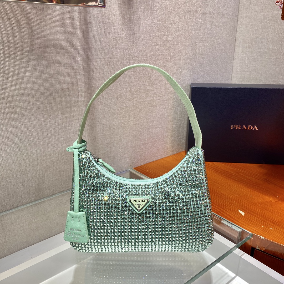 Prada_Nylon_1NE515_Hobo_